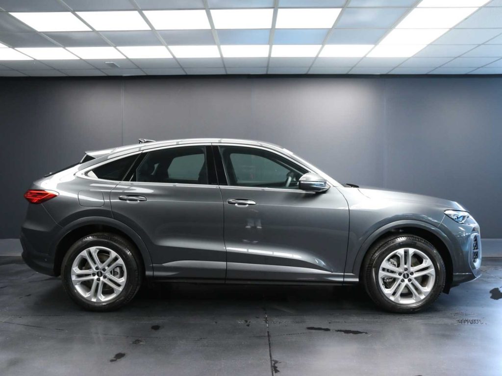 AUDI Q5 40 TDI 204 CV quattro S tronic S line plus - 11