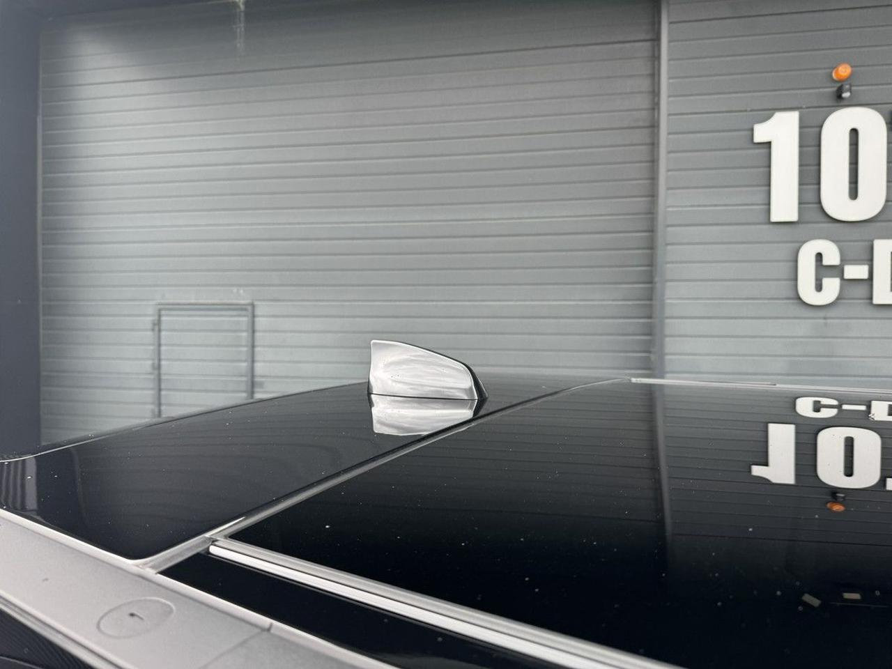 LAND ROVER Defender 90 3.0D I6 200 CV AWD Auto S - 17