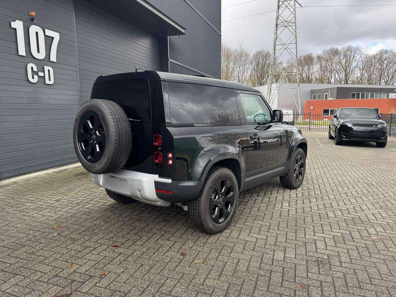 LAND ROVER Defender 90 3.0D I6 200 CV AWD Auto S - 6
