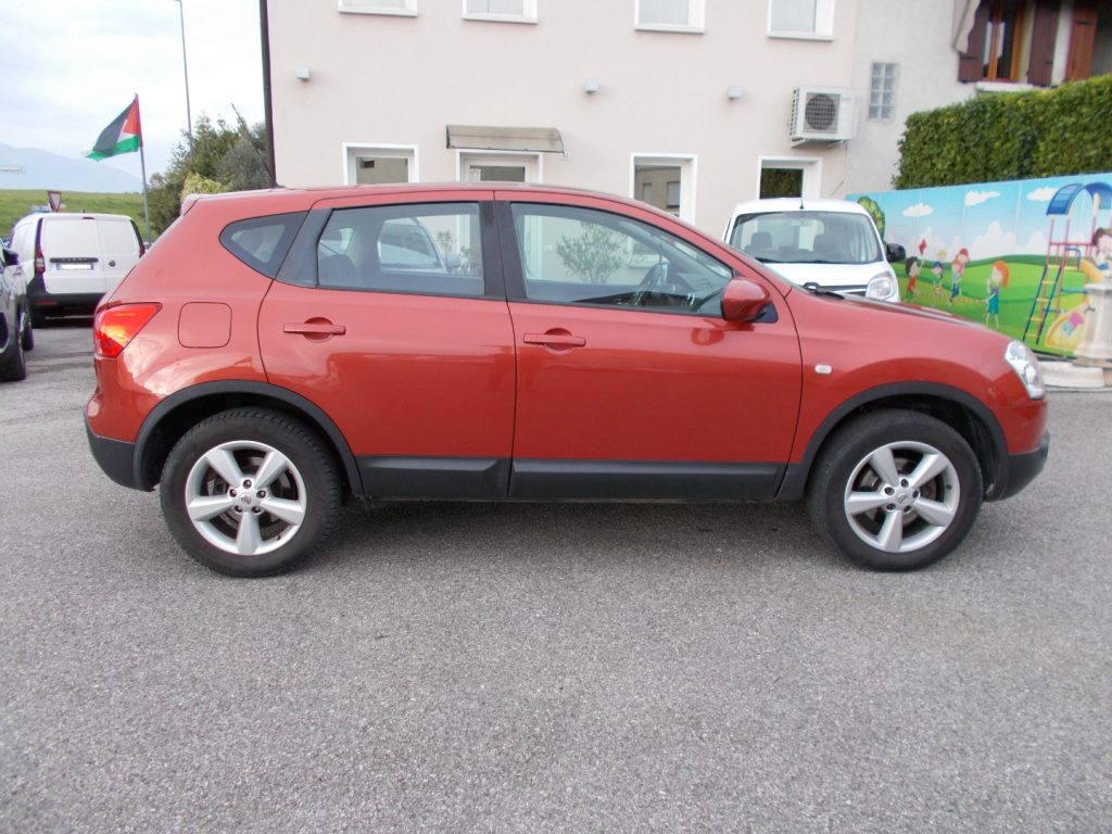 NISSAN Qashqai 1.5 dCi Tekna - 5