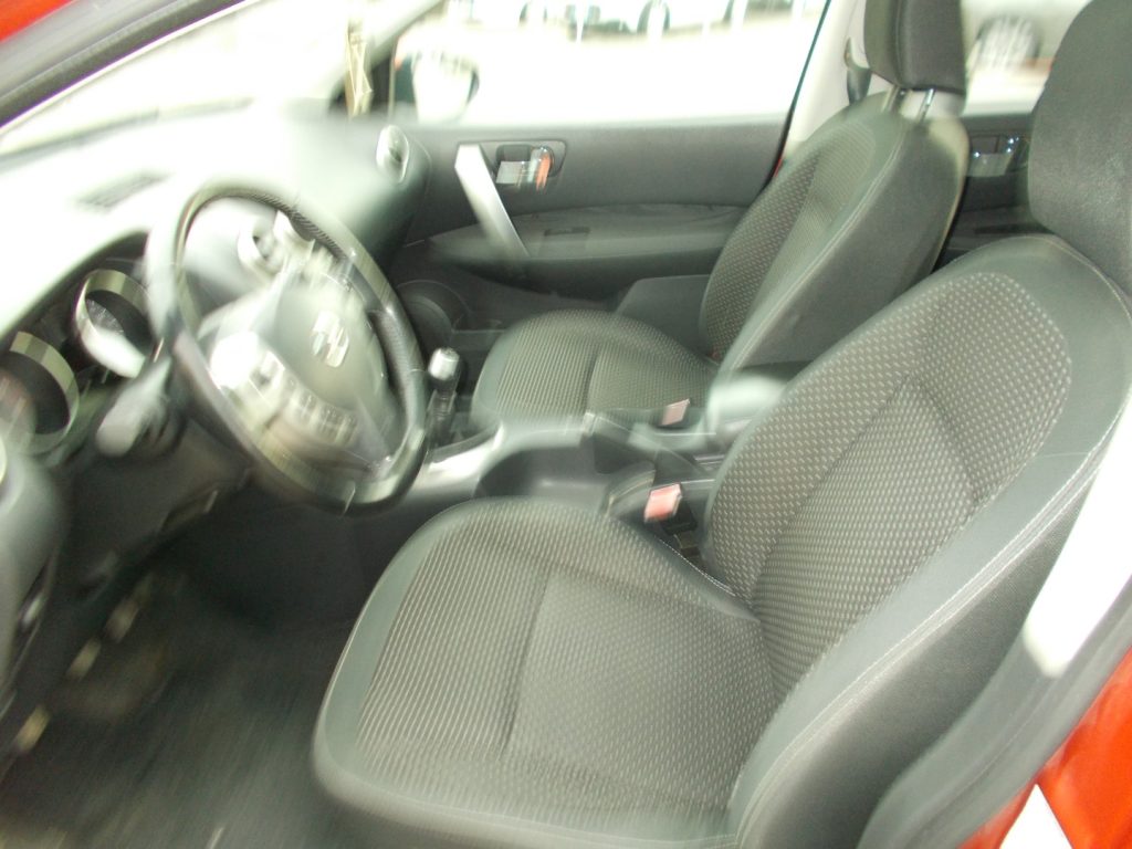 NISSAN Qashqai 1.5 dCi Tekna - 10