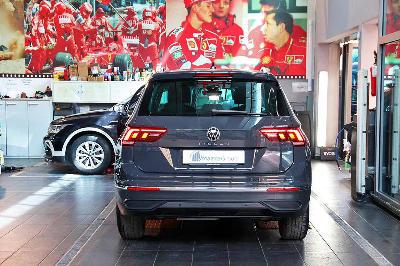 VOLKSWAGEN Tiguan 2.0 TDI 150cv SCR DSG Life - 4