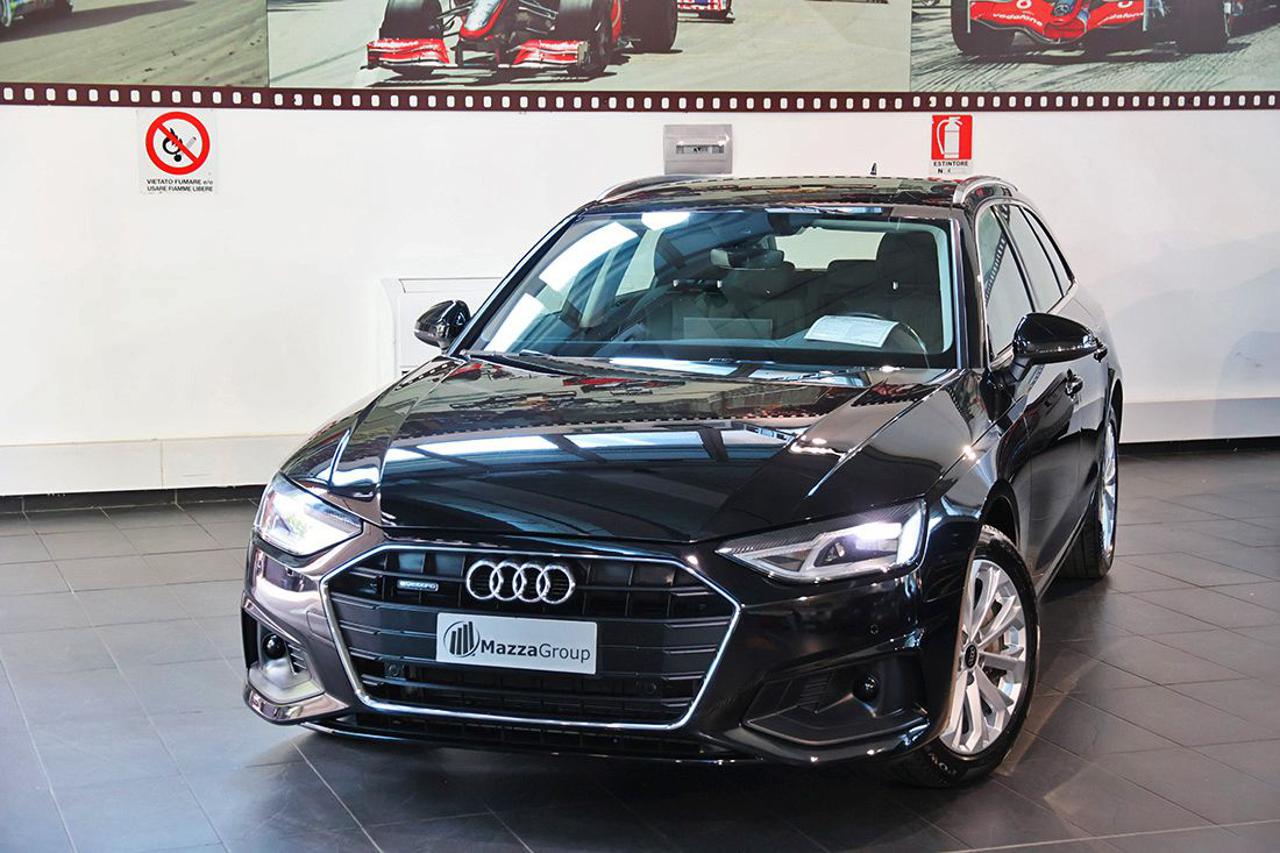AUDI A4 40 TDI Avant Quattro S-Tronic Business - 5