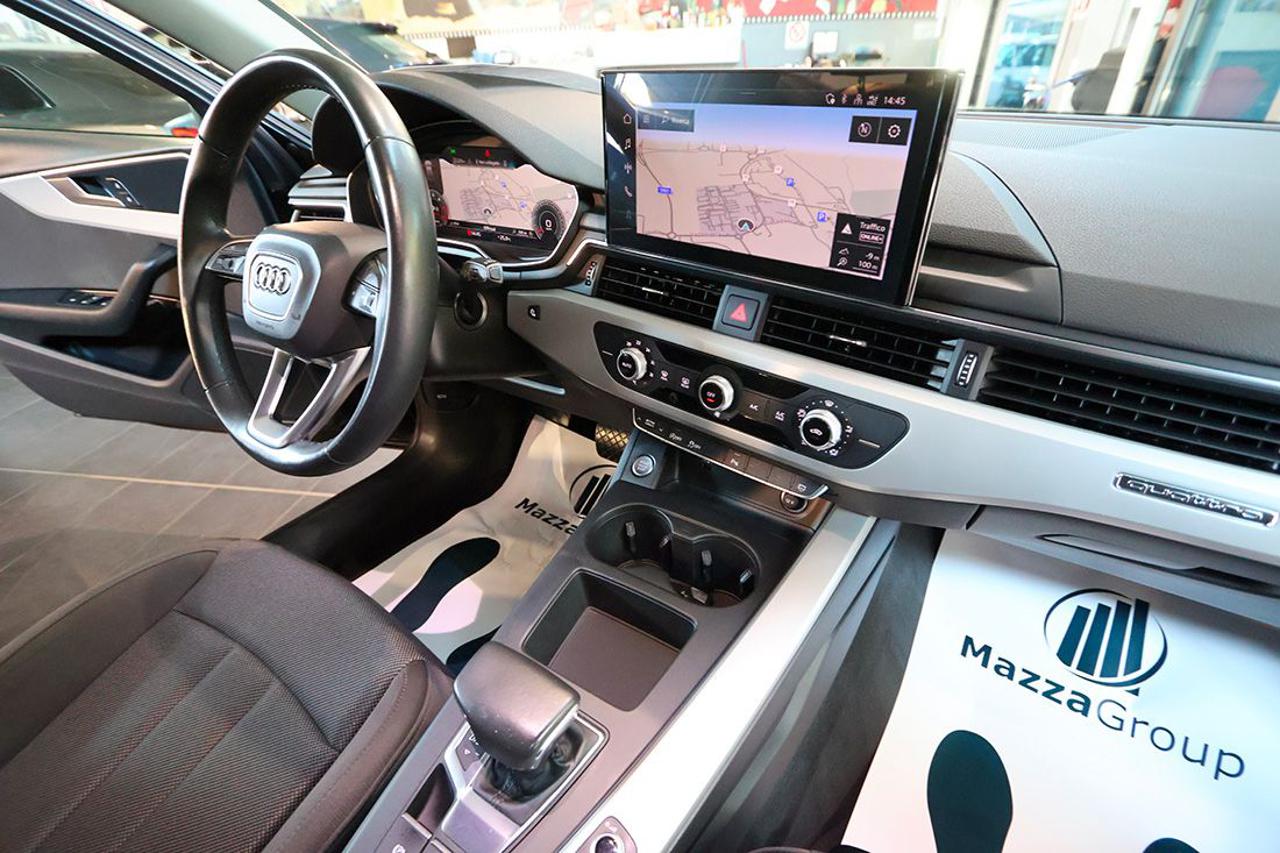 AUDI A4 40 TDI Avant Quattro S-Tronic Business - 33