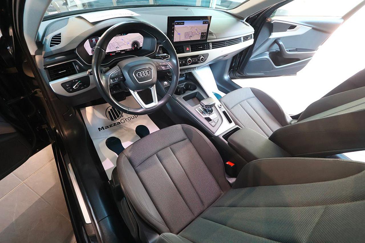 AUDI A4 40 TDI Avant Quattro S-Tronic Business - 13