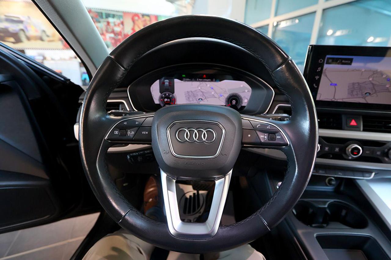 AUDI A4 40 TDI Avant Quattro S-Tronic Business - 20