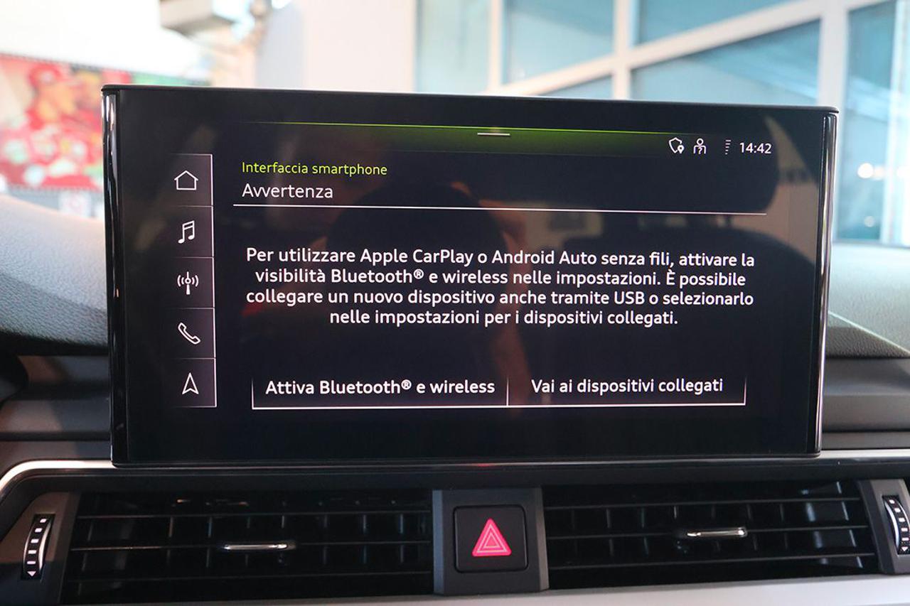 AUDI A4 40 TDI Avant Quattro S-Tronic Business - 25