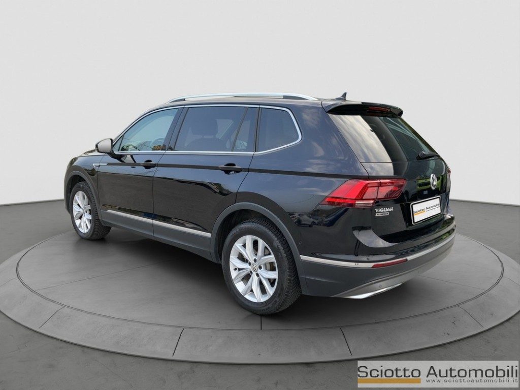 VOLKSWAGEN Tiguan Allspace 2.0 TDI SCR DSG Business BMT - 4