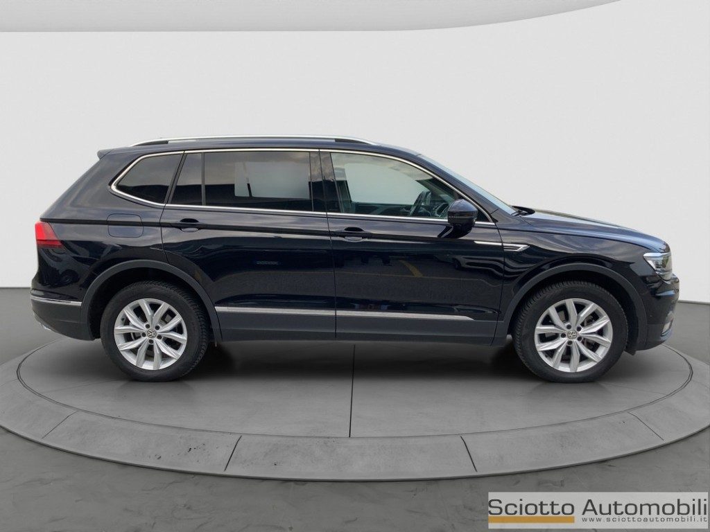 VOLKSWAGEN Tiguan Allspace 2.0 TDI SCR DSG Business BMT - 7