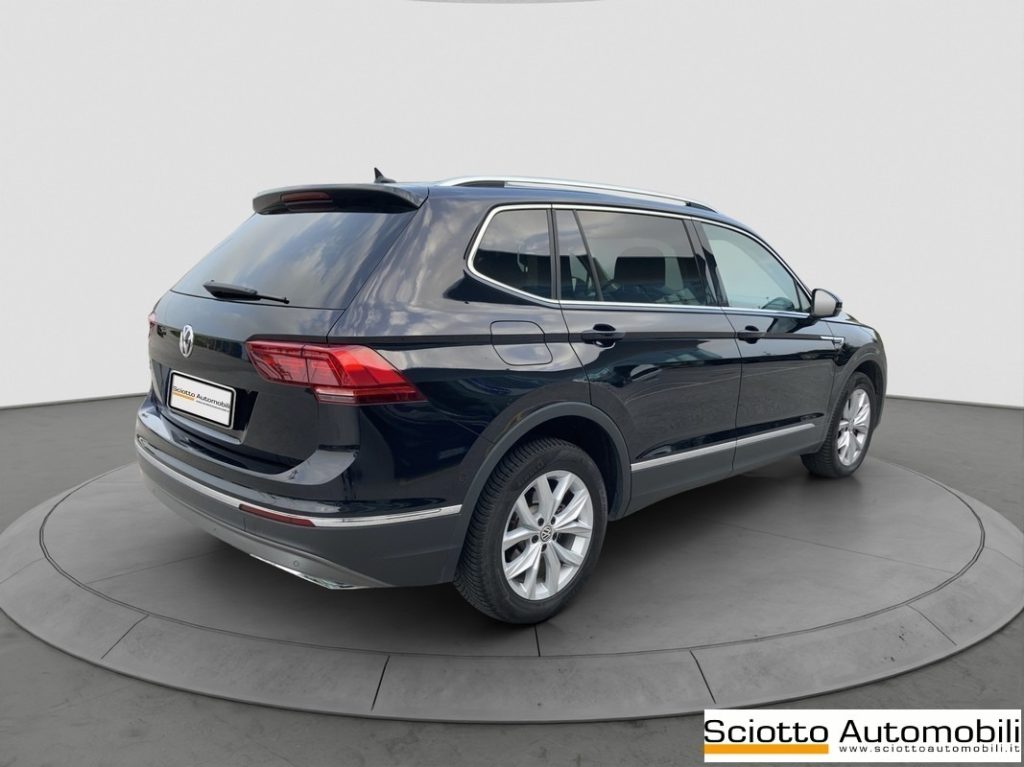VOLKSWAGEN Tiguan Allspace 2.0 TDI SCR DSG Business BMT - 6