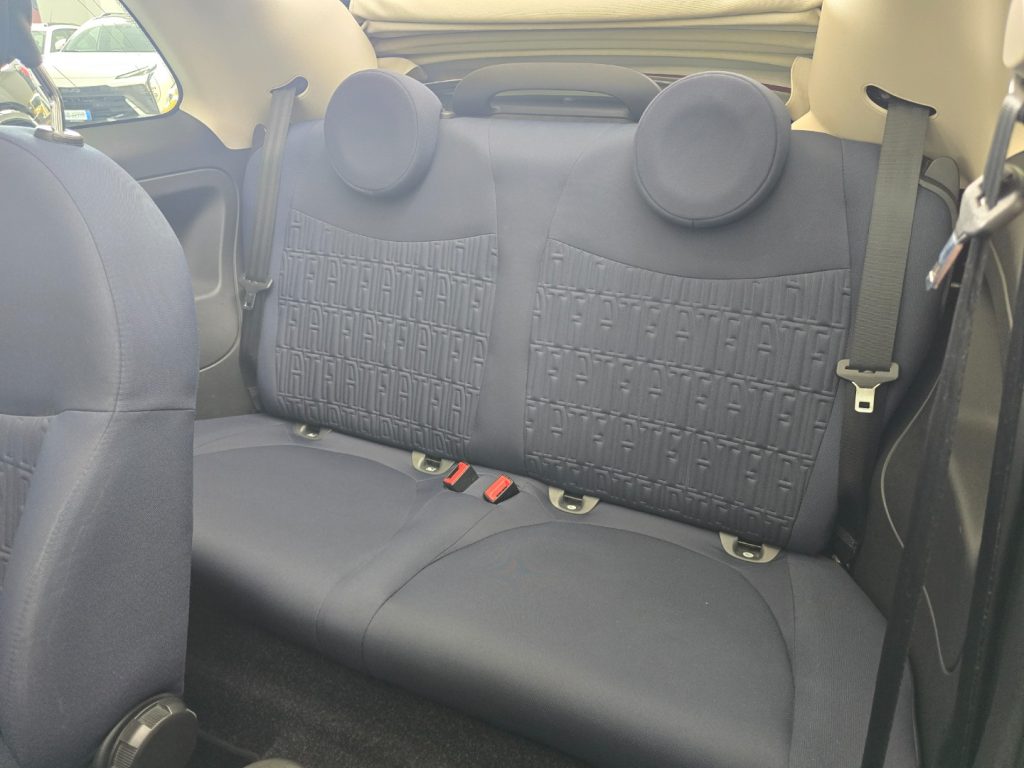 FIAT 500 C 1.0 Hybrid Cult - 21