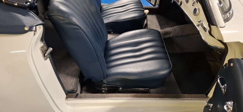 MERCEDES-BENZ 190 SL ***ASI TARGA ORO***BIANCA con PELLE BLU - 52