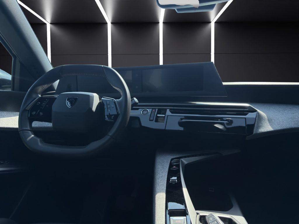 PEUGEOT 3008 Hybrid 136 e-DCS6 Allure - 14