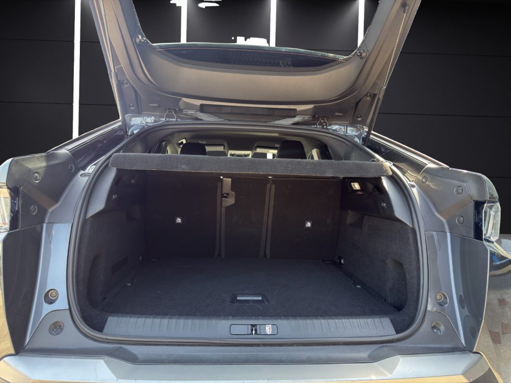 PEUGEOT 3008 Hybrid 136 e-DCS6 Allure - 20
