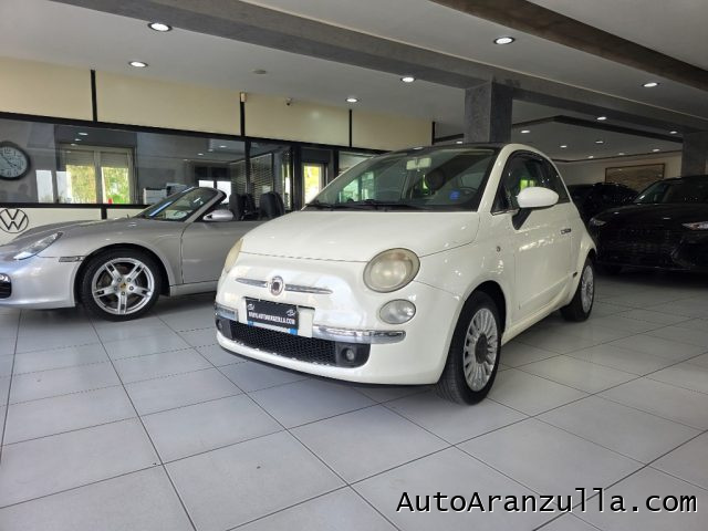 FIAT 500 Bianco pastello