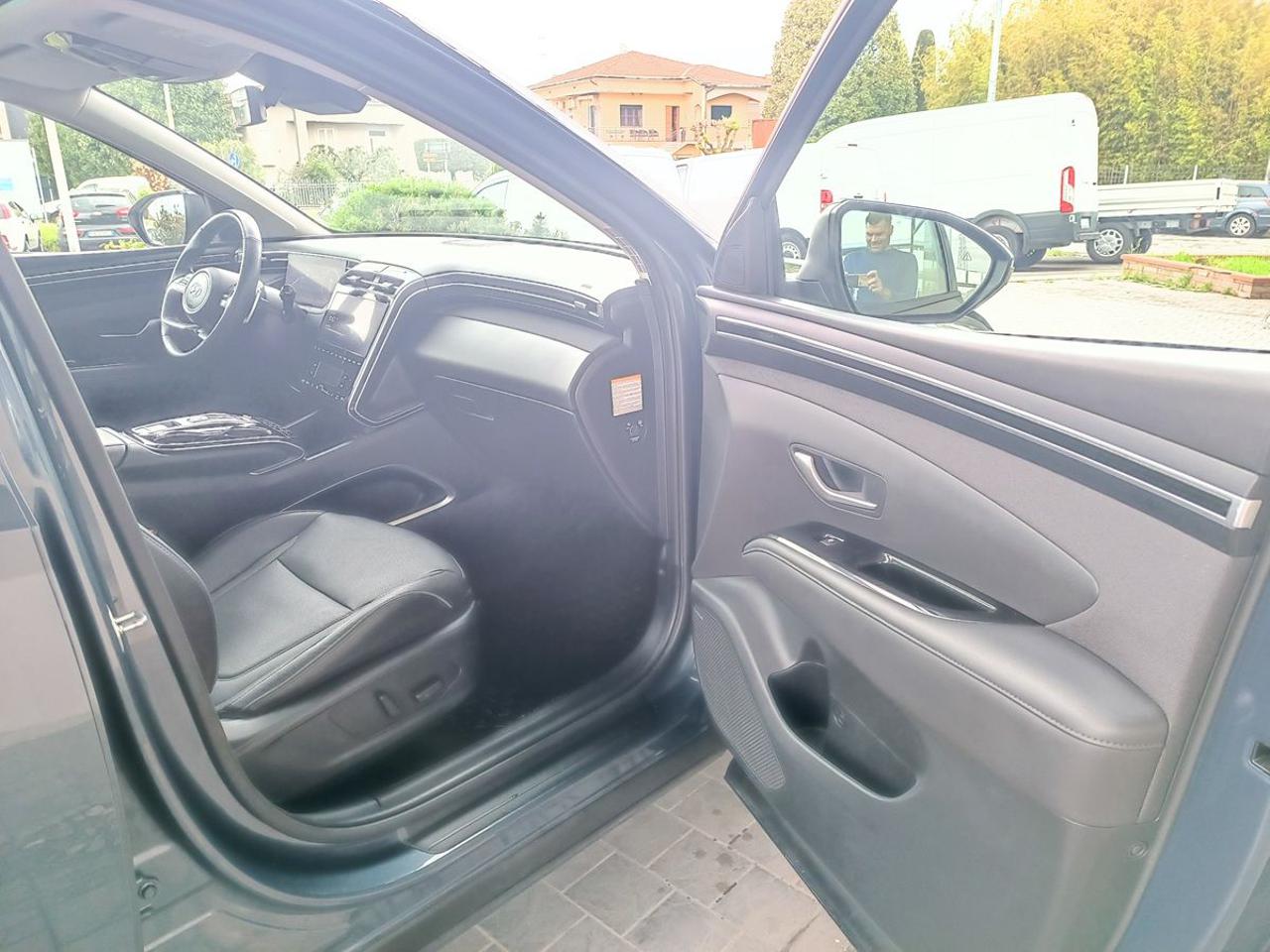 HYUNDAI Tucson 1.6 HEV aut. Exellence LP+PP - 16