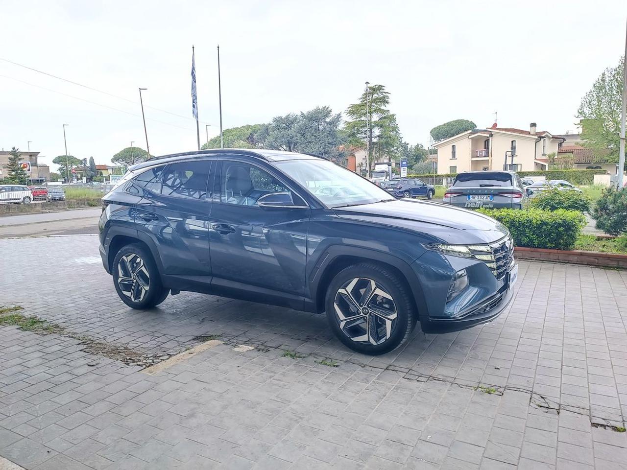HYUNDAI Tucson 1.6 HEV aut. Exellence LP+PP - 31
