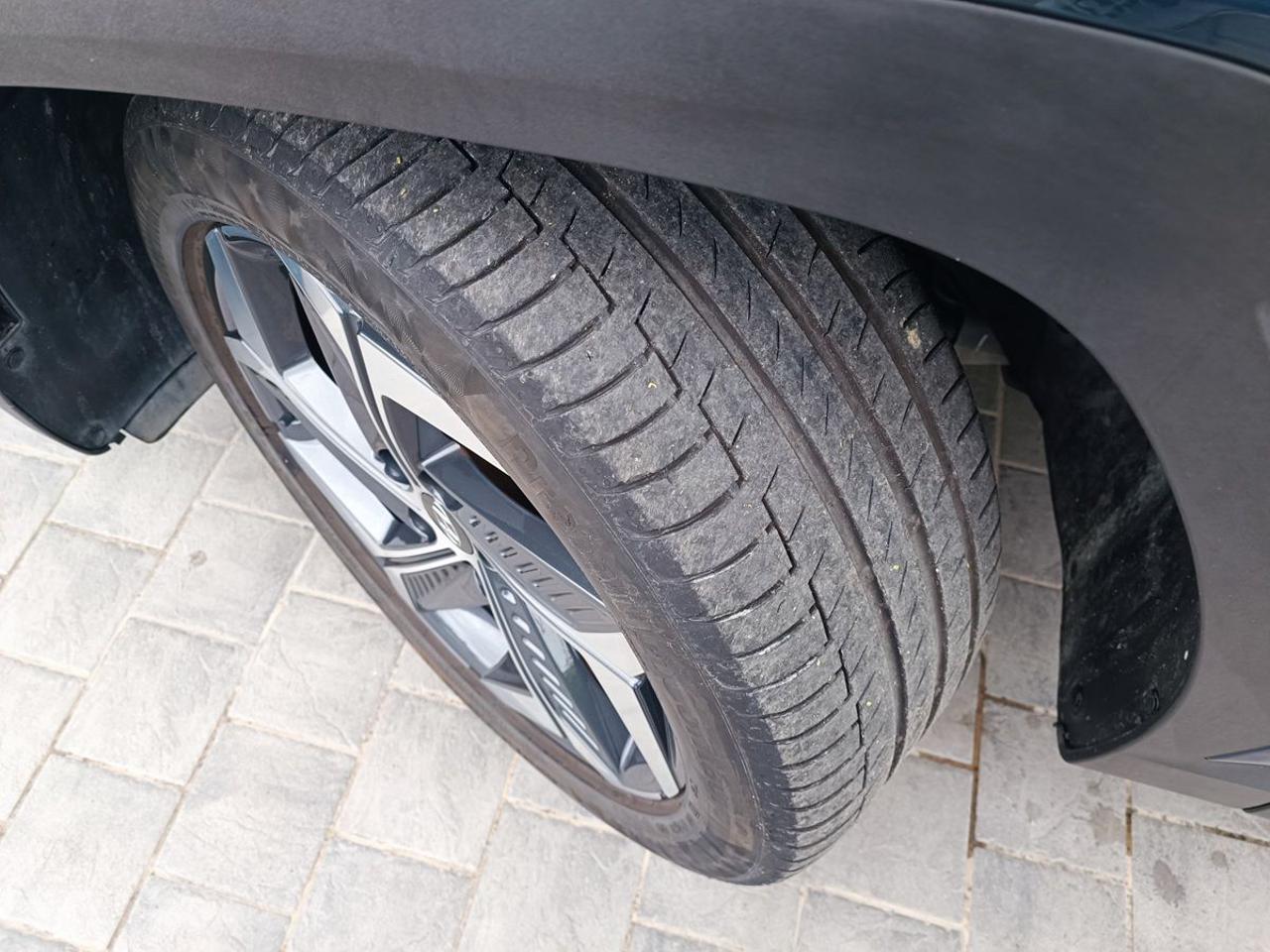 HYUNDAI Tucson 1.6 HEV aut. Exellence LP+PP - 33