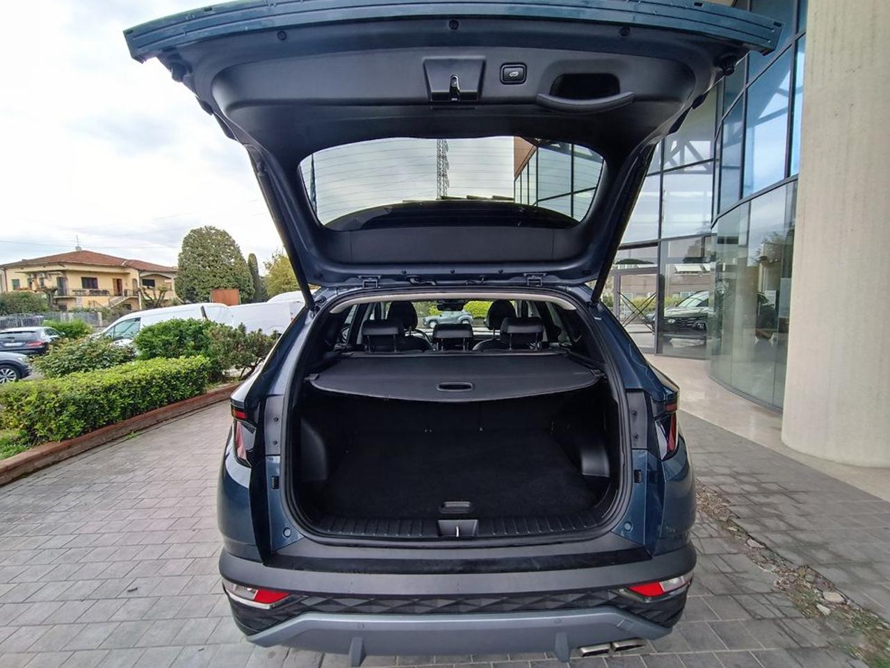 HYUNDAI Tucson 1.6 HEV aut. Exellence LP+PP - 10