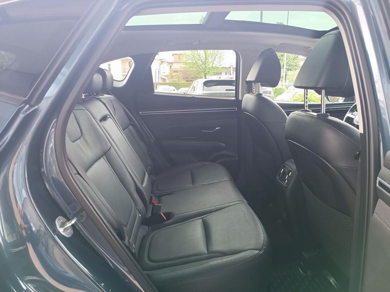 HYUNDAI Tucson 1.6 HEV aut. Exellence LP+PP - 13