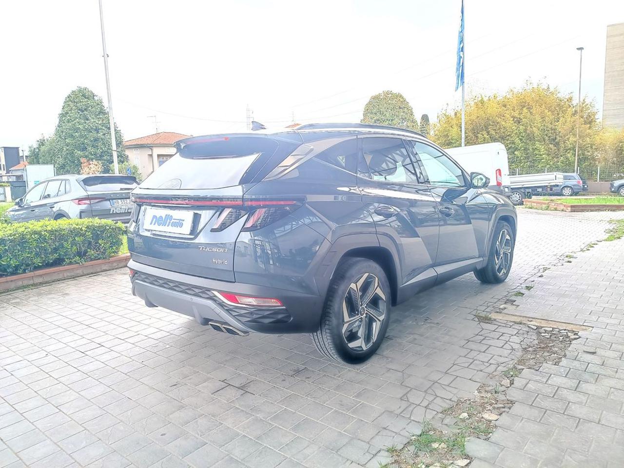 HYUNDAI Tucson 1.6 HEV aut. Exellence LP+PP - 29