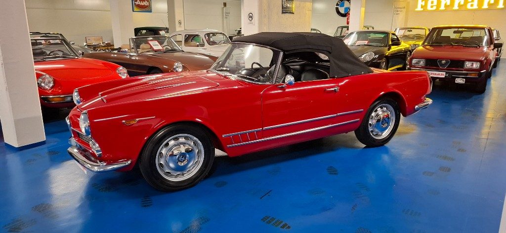 ALFA ROMEO 2000 SPIDER TOURING*ITALIANA DA SEMPRE - TARGHE MODENA - 19