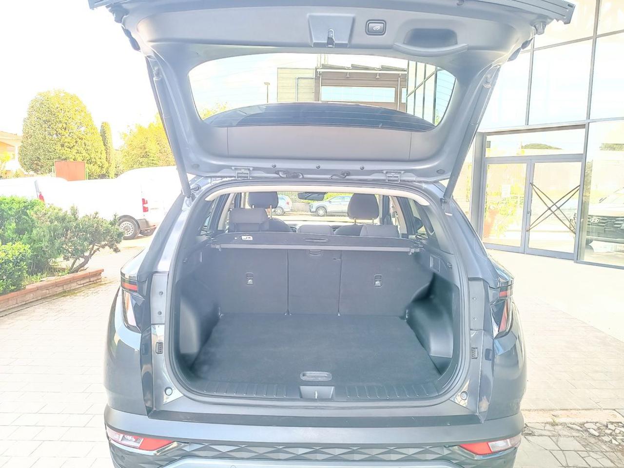 HYUNDAI Tucson 1.6 CRDI 48V DCT Exellence - 10