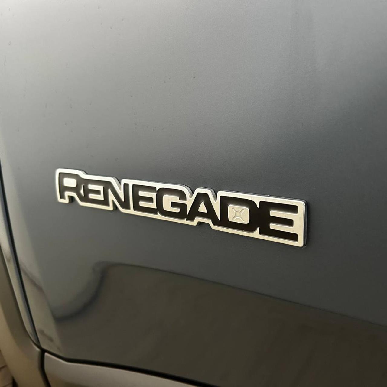 JEEP Renegade 1.5 Turbo T4 MHEV Summit - 36