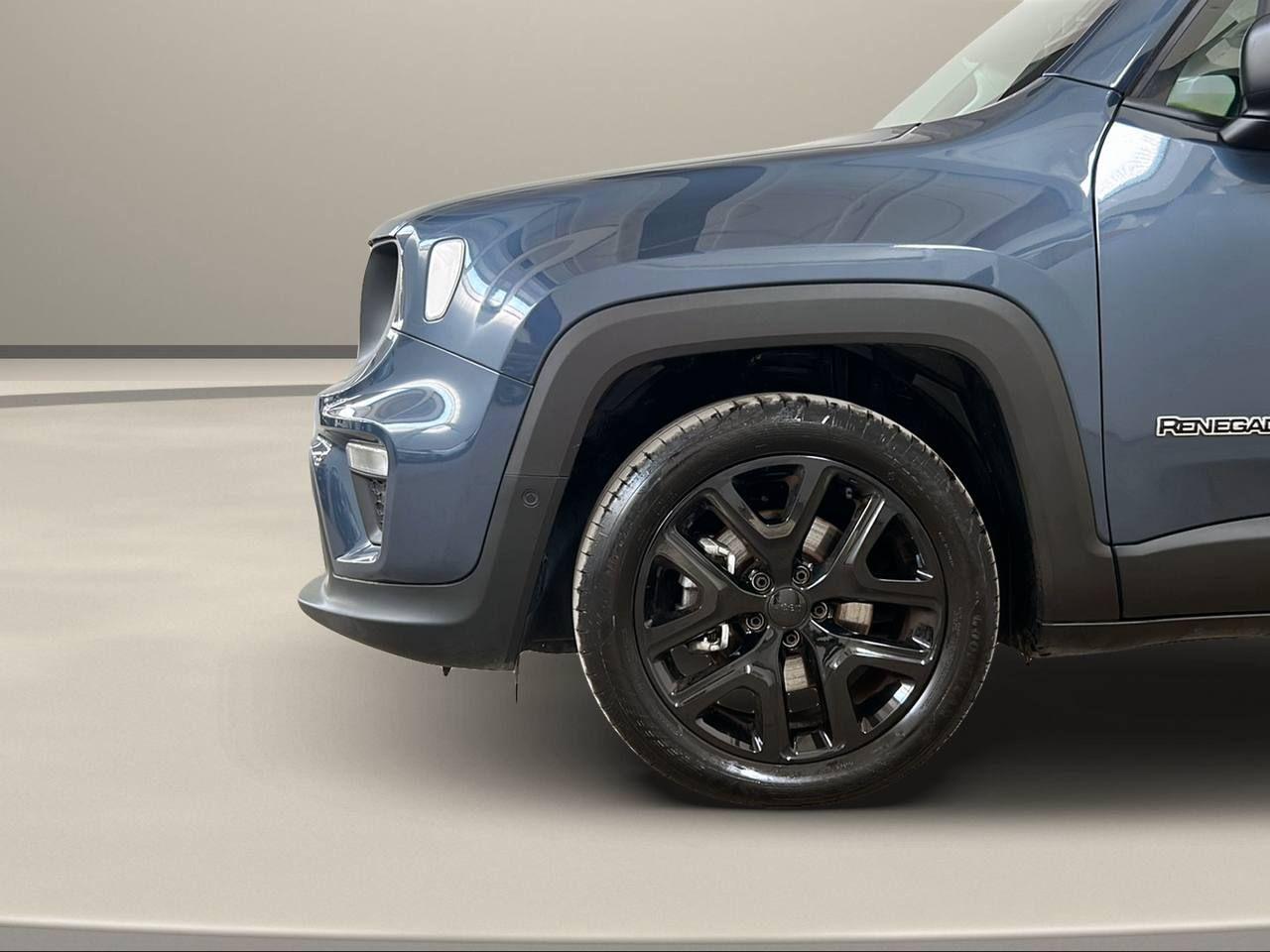 JEEP Renegade 1.5 Turbo T4 MHEV Summit - 40