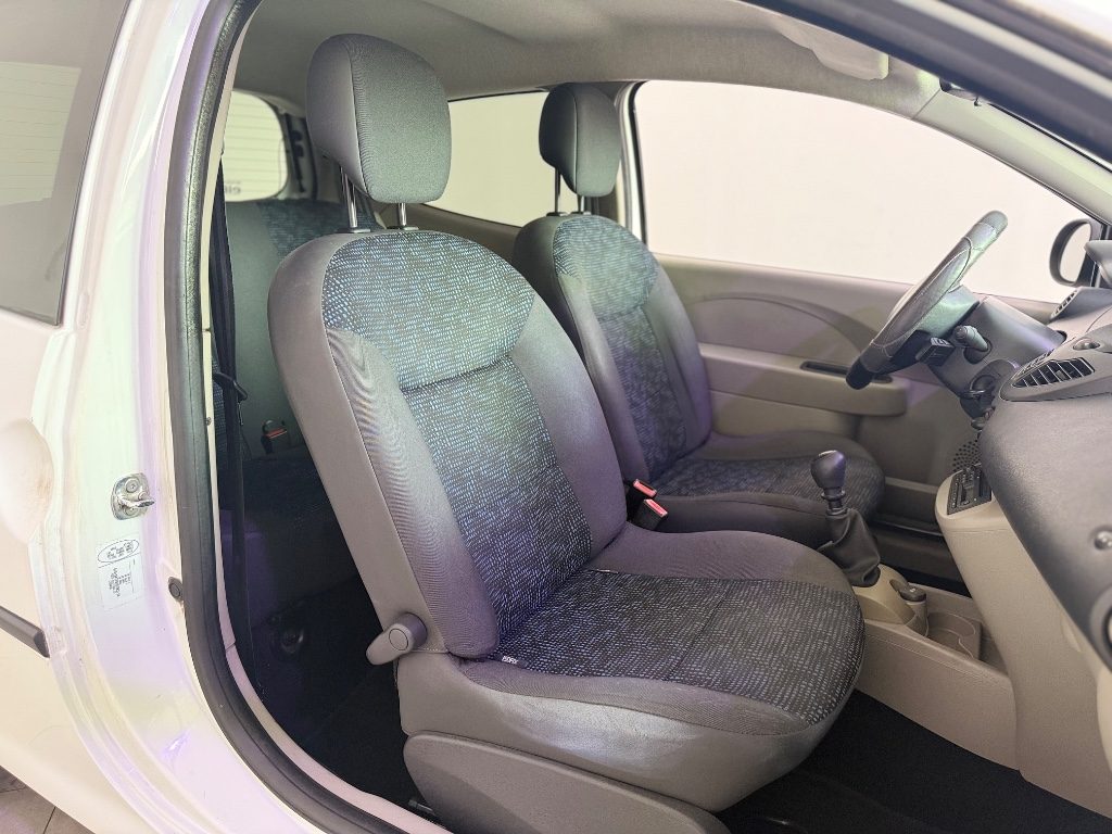 RENAULT Twingo 1.2 8V Le Iene - 6