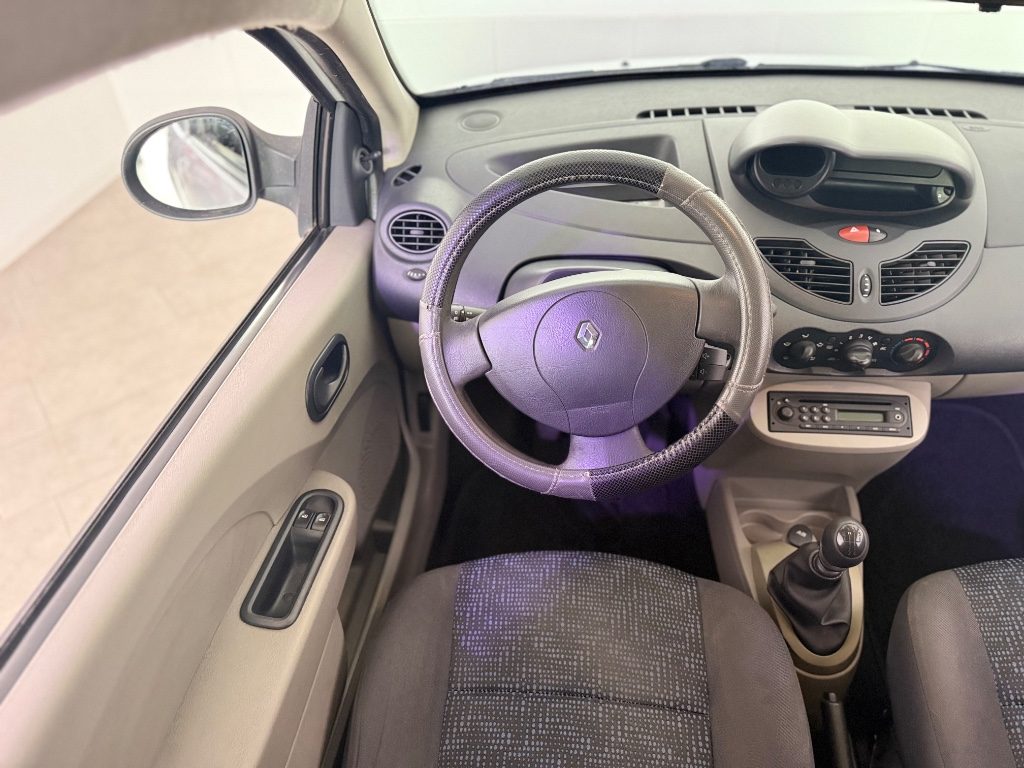 RENAULT Twingo 1.2 8V Le Iene - 13