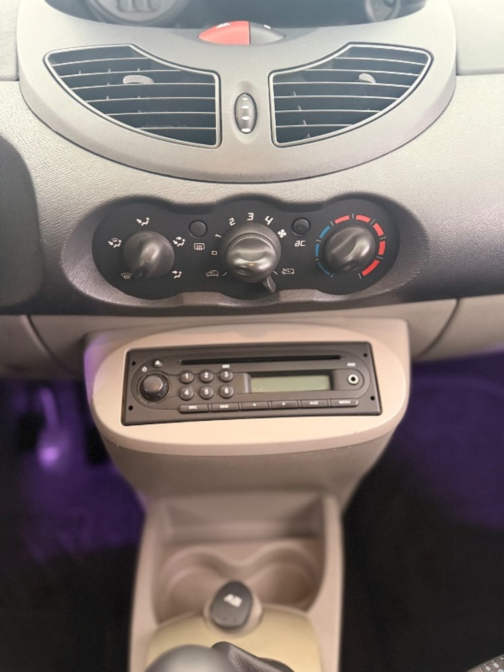 RENAULT Twingo 1.2 8V Le Iene - 15