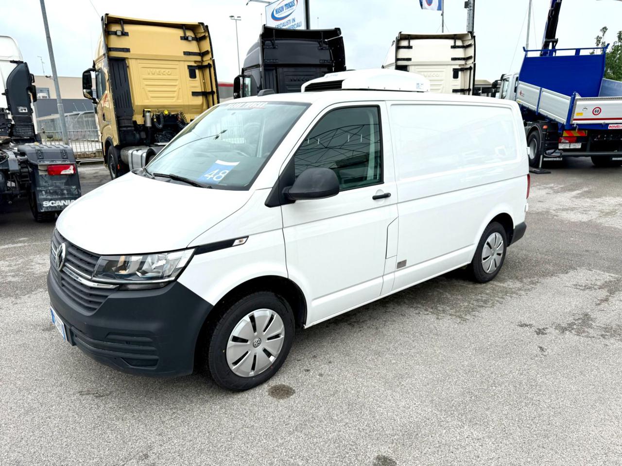 VOLKSWAGEN TRANSPORTER  T6.1 4MOTION - 2