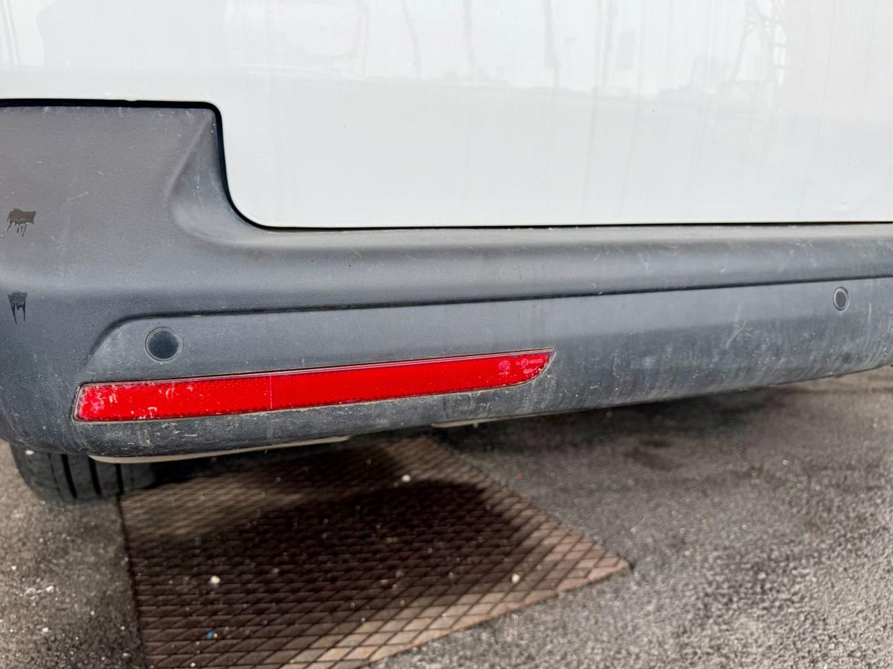 VOLKSWAGEN TRANSPORTER  T6.1 4MOTION - 17