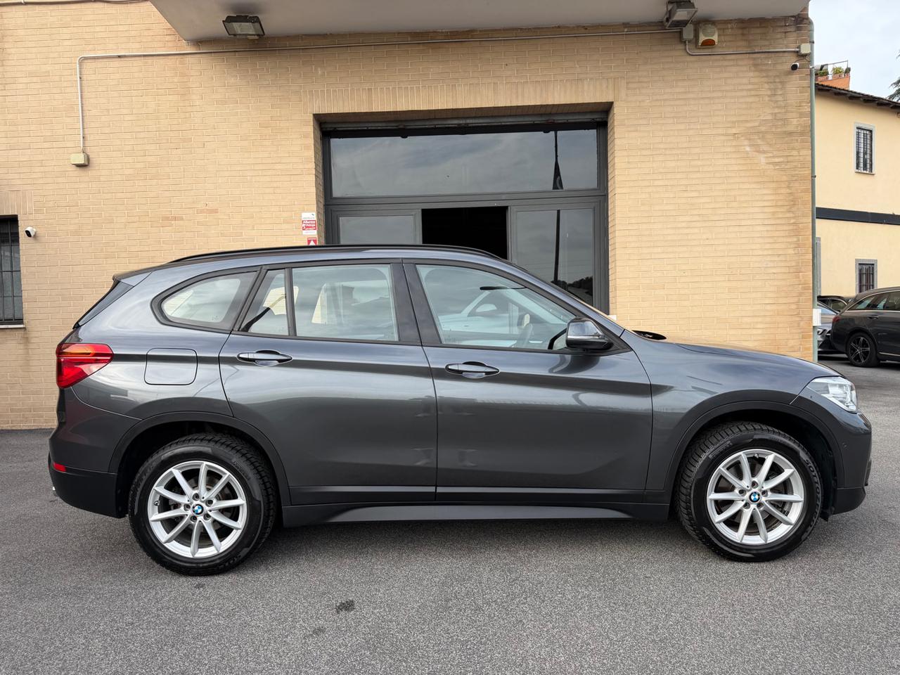 BMW X1 sDrive18d Business SPORT (NESSUN VINCOLO) - 19