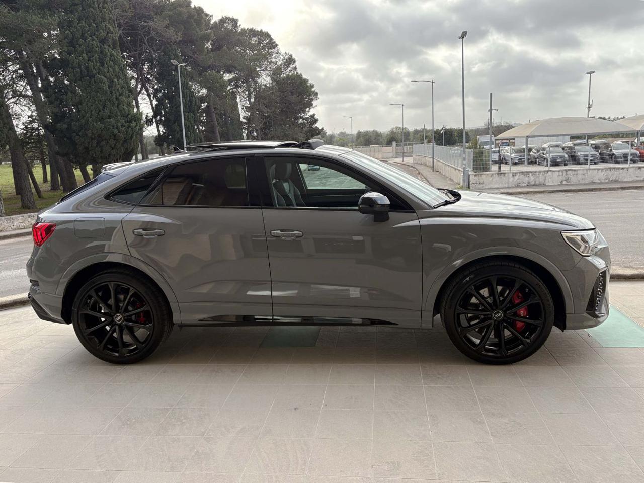 AUDI RS Q3 SPB Sportback quattro S tronic SCARICO SPORT. RS - 4