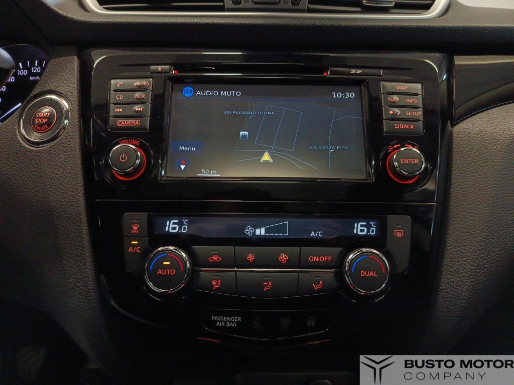 NISSAN Qashqai Qashqai 1.5 dci N-Vision 110cv - 13