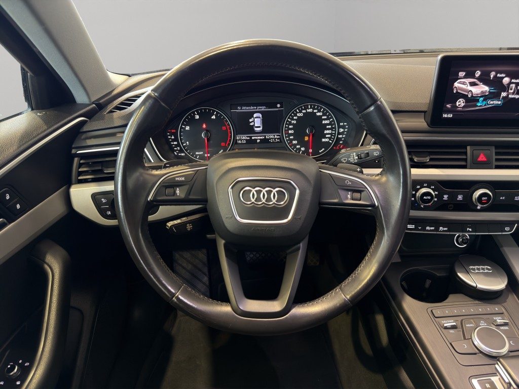 AUDI A4 2.0TDI 150CV clean s-tronic - 11
