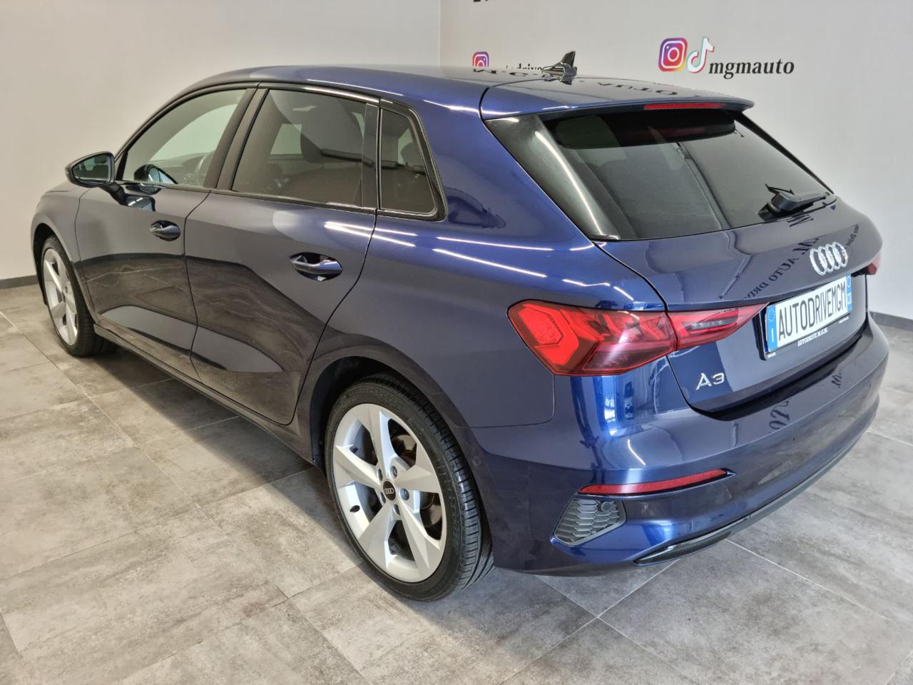 AUDI A3 SPB 35 TDI S tronic Business Advanced - 18