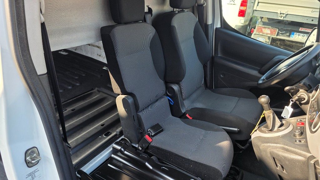 PEUGEOT Partner BlueHDi 100 L1 Furgone Premium 3posti - 9