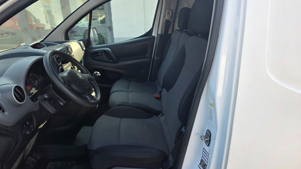 PEUGEOT Partner BlueHDi 100 L1 Furgone Premium 3posti - 11