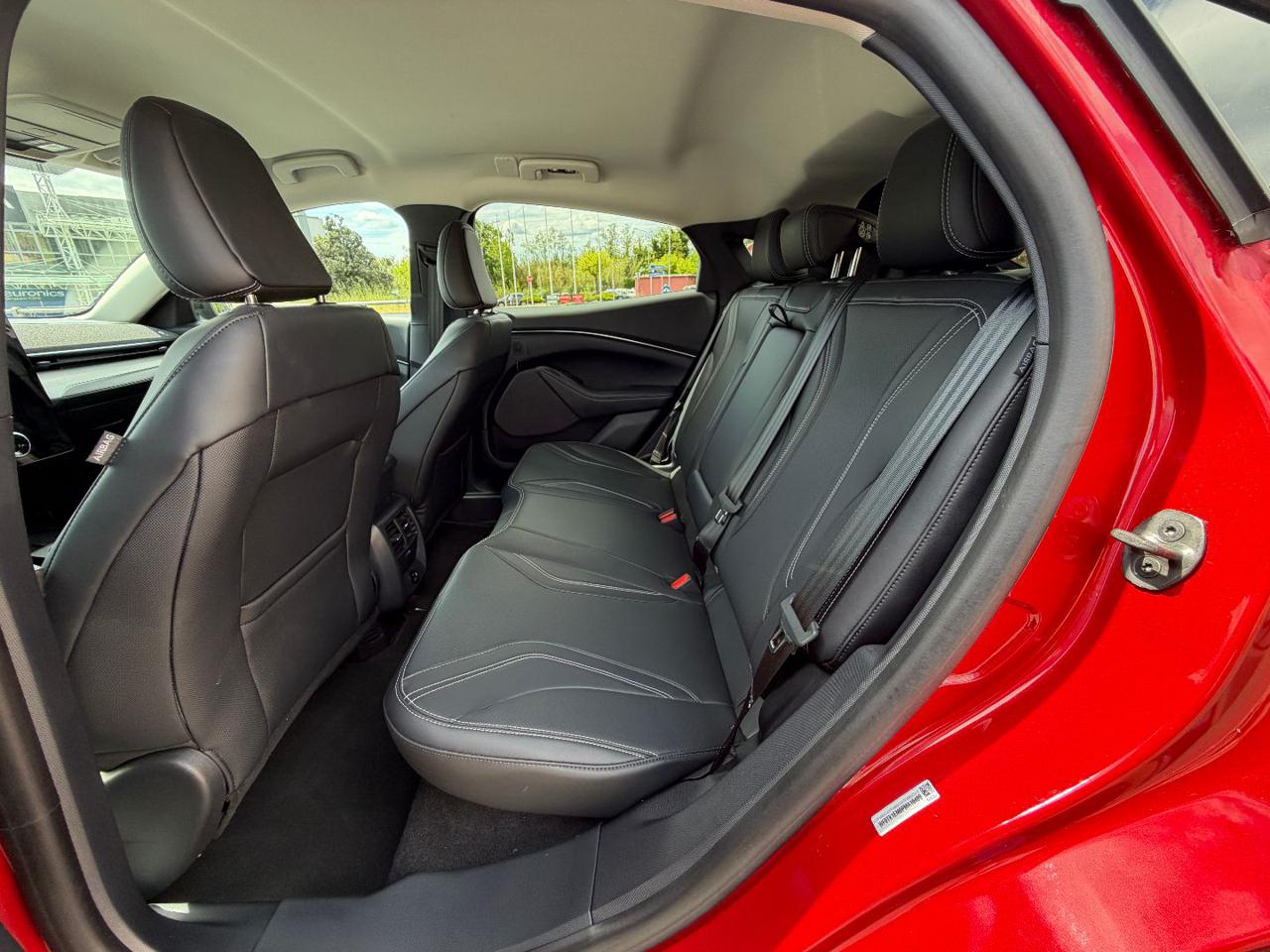 FORD Mustang Mach-E Standard Range 269 CV - 13