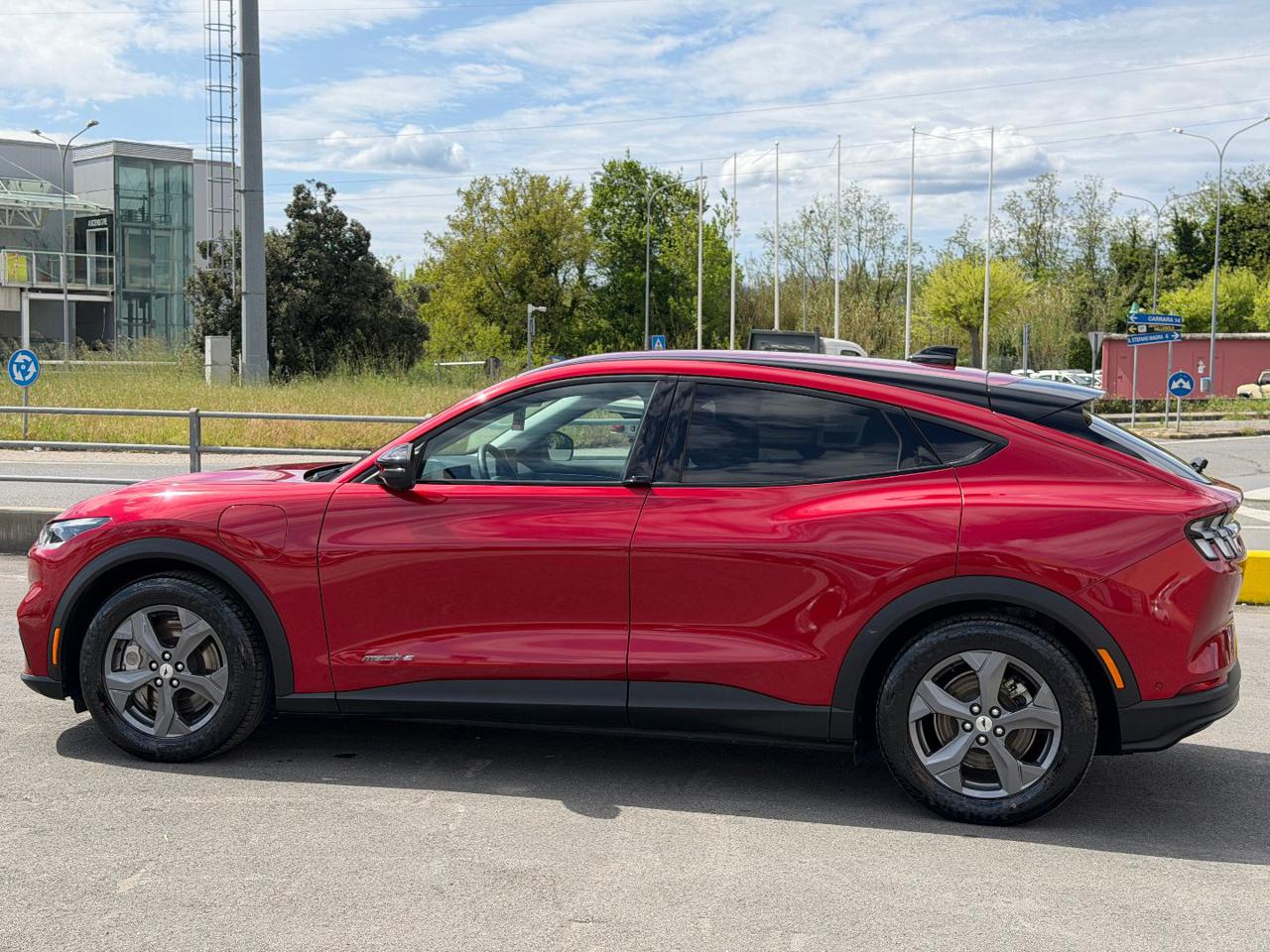 FORD Mustang Mach-E Standard Range 269 CV - 8