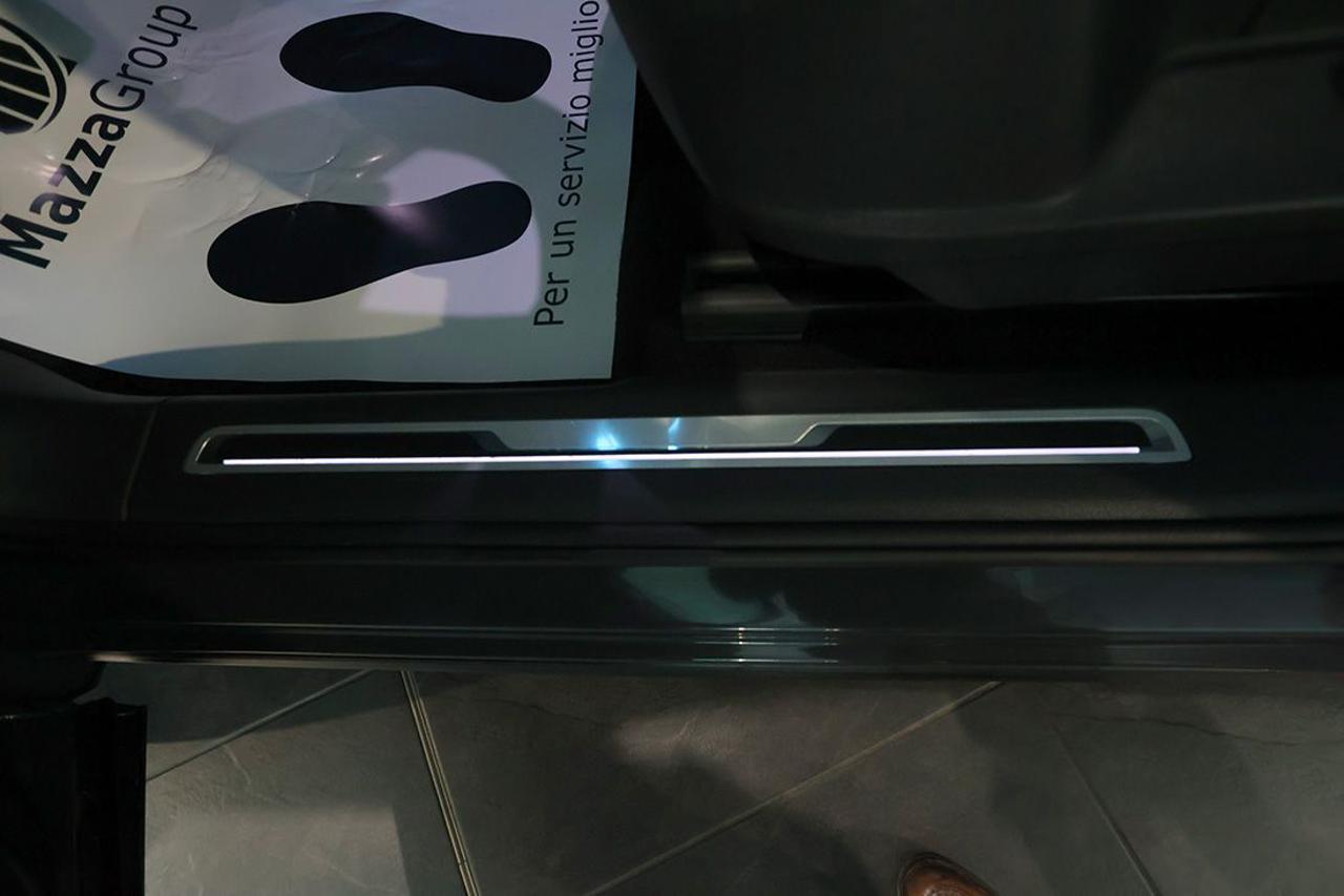 VOLKSWAGEN Tiguan 2.0 TDI 150cv SCR DSG Life - 33