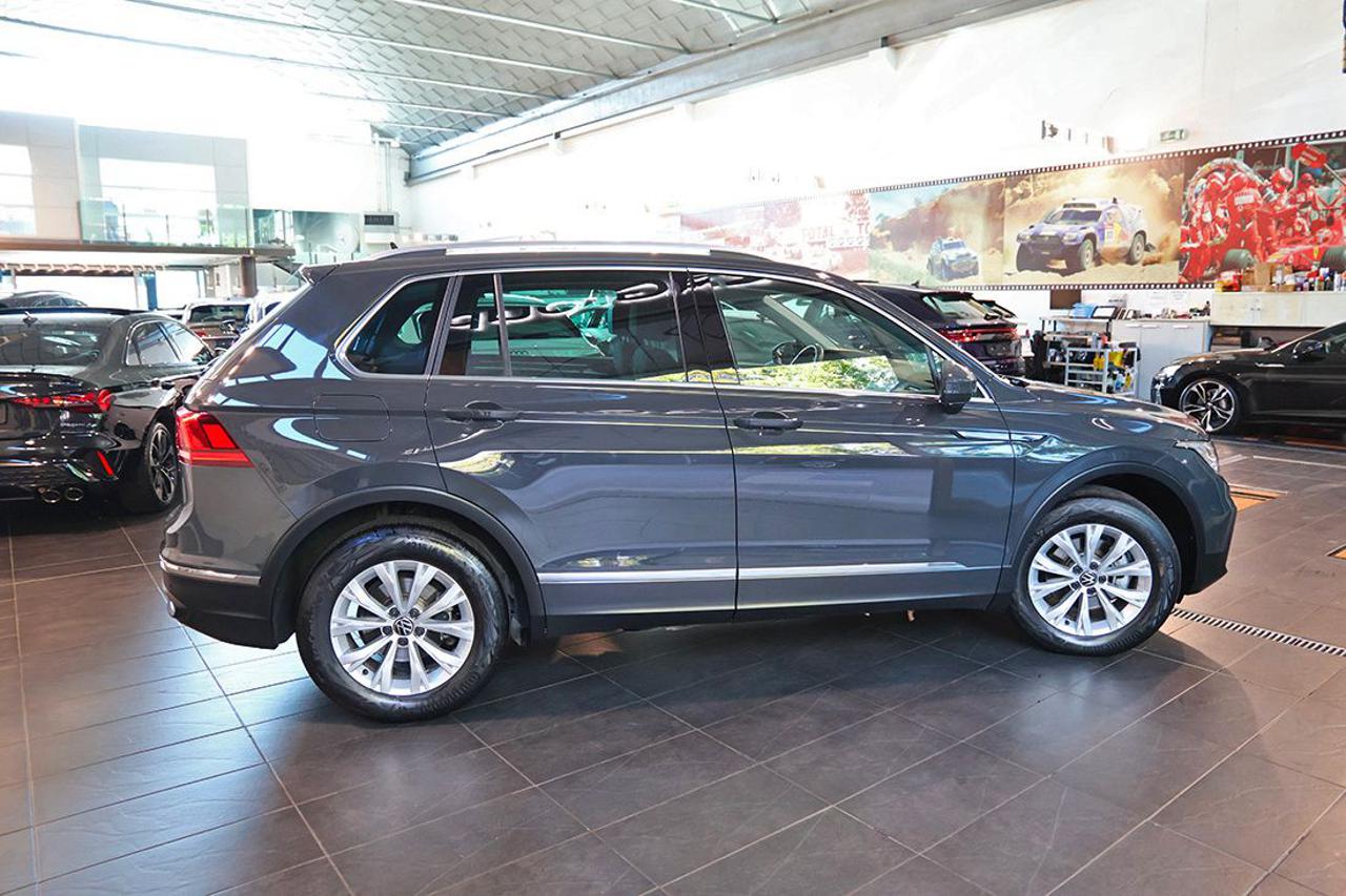 VOLKSWAGEN Tiguan 2.0 TDI 150cv SCR DSG Life - 10