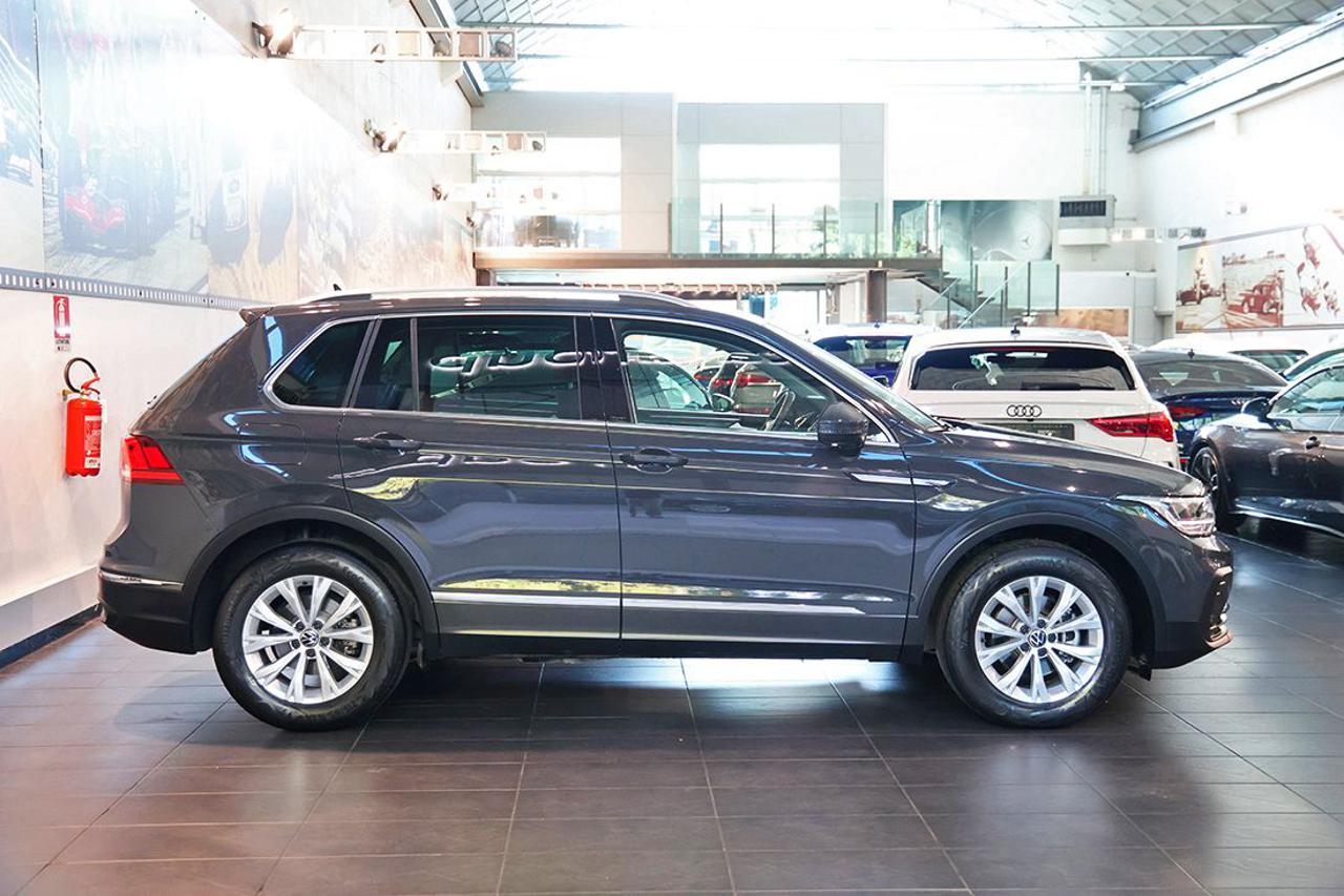 VOLKSWAGEN Tiguan 2.0 TDI 150cv SCR DSG Life - 2