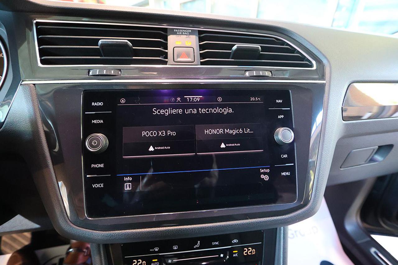 VOLKSWAGEN Tiguan 2.0 TDI 150cv SCR DSG Life - 24