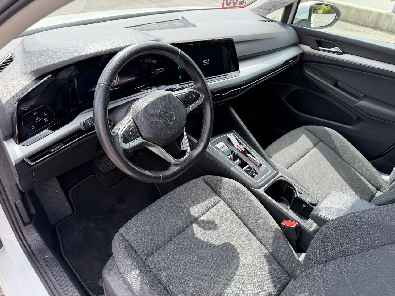 VOLKSWAGEN Golf 1.0 eTSI EVO DSG Life - 14