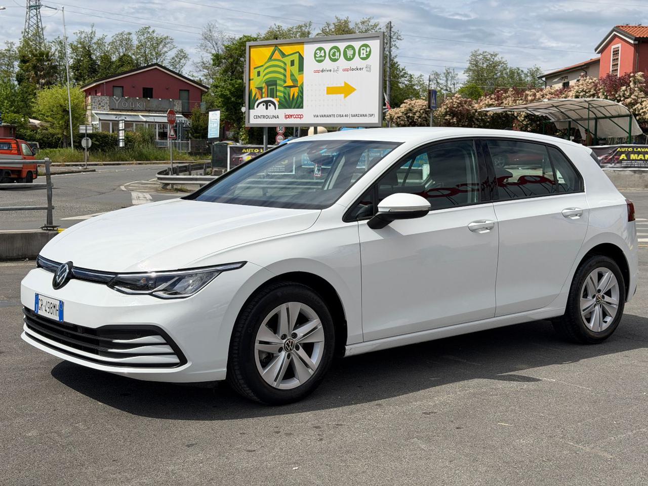 VOLKSWAGEN Golf 1.0 eTSI EVO DSG Life - 9