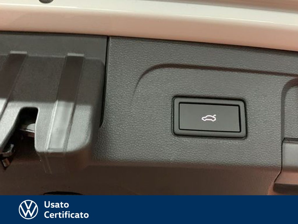 VOLKSWAGEN Touran 2.0 tdi edition plus 122cv - 22